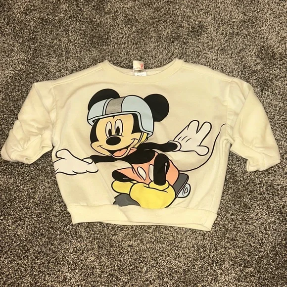 5/$15 Disney Cream Mickey Mouse Kids Hoodie - Picture 1 of 2